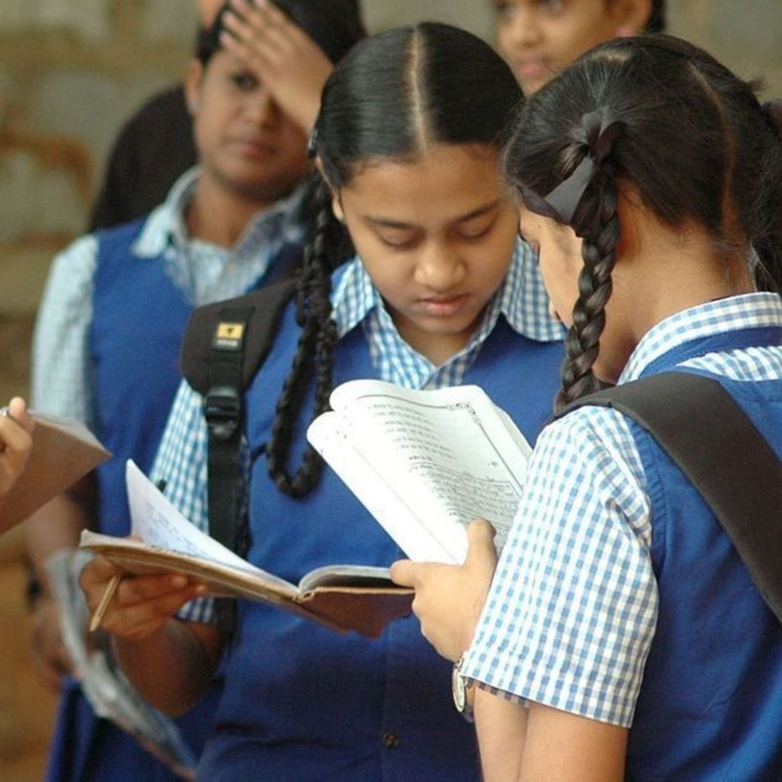 நடப்பு கல்வியாண்டு முதல் 11-ஆம் வகுப்பு பொதுத் தேர்வு ரத்து – மாநிலக் கல்வி வாரியம் ஒப்புதல்!